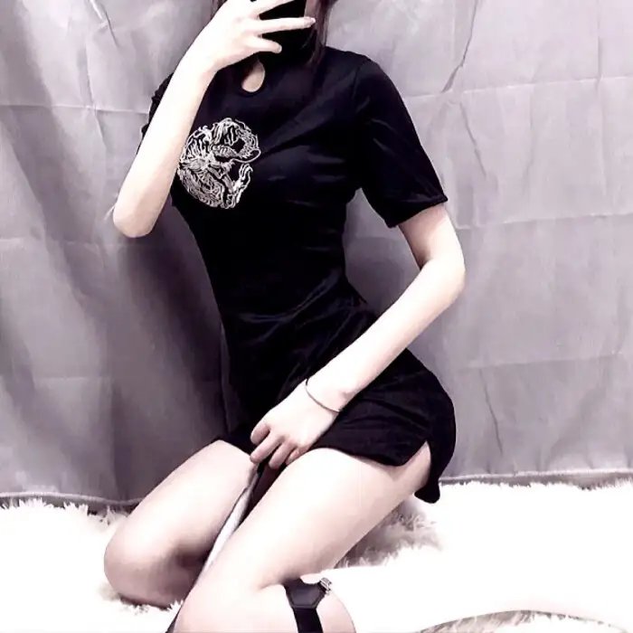 忧罗娜传奇
